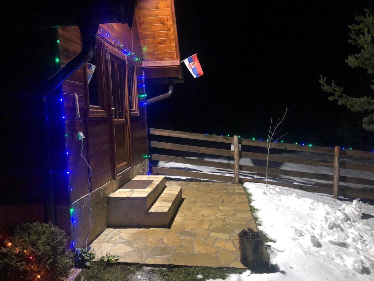 Apartmani Tornik-Planinska Kuca Zdravkovic Dobroselica Buitenkant foto